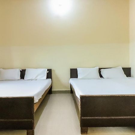 Spot On 60838 Shri Giriraj Dham Hotel Govardhan Buitenkant foto
